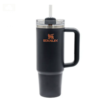 Термокружка Stanley Quencher H2.0 0,88 л с трубочкой, серая (10-11912-150)